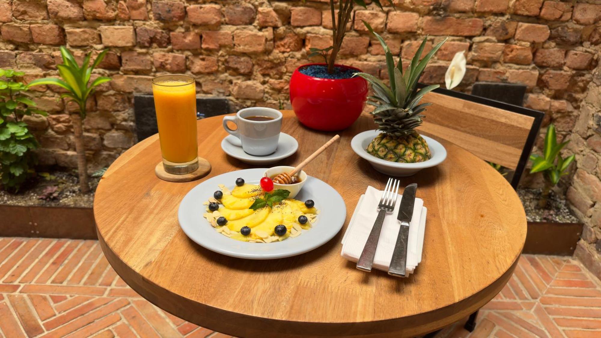 Las Aguas Inn Bogotá Zewnętrze zdjęcie